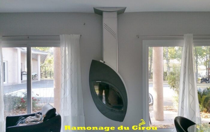PHOTO 2POUR SECTION RAMONAGE POÊLES PAGE RAMONAGEpoêle-design-700x441OK