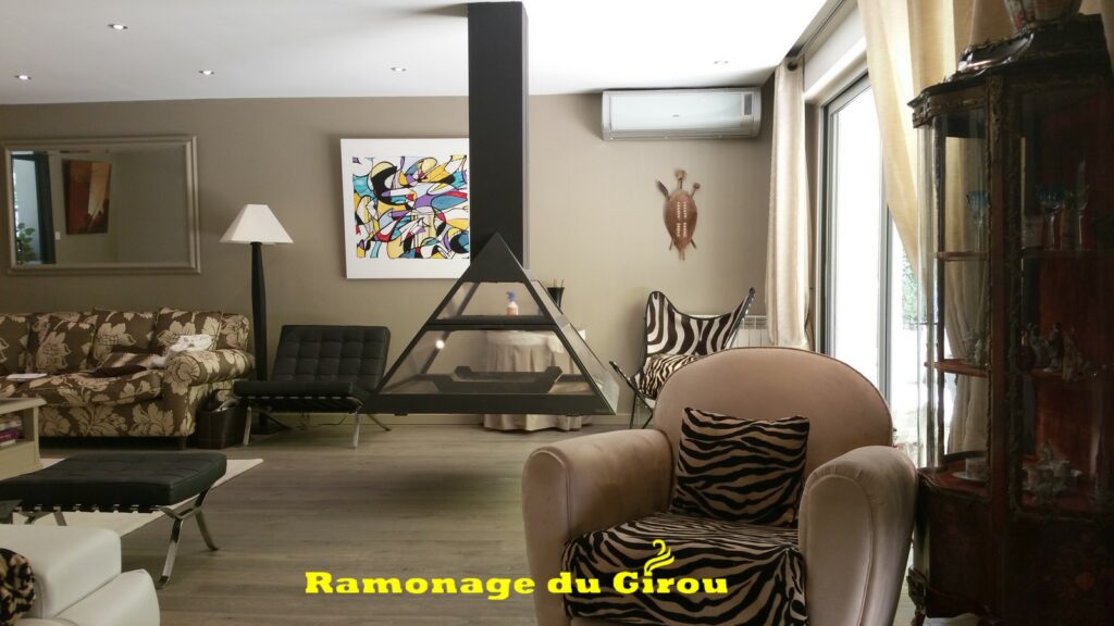 cheminée-suspendueOKOK